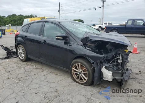 2016 Ford Focus Se z USA, uszkodzony, nr VIN 1FADP3K24GL331952
